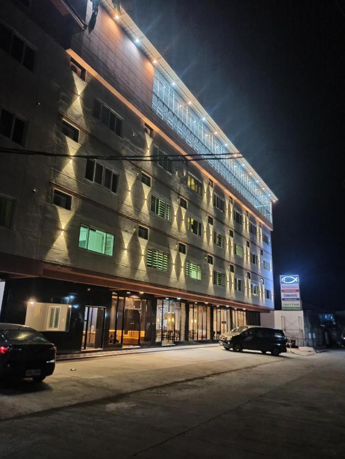 Emmaus Condotel 安吉利斯 外观 照片