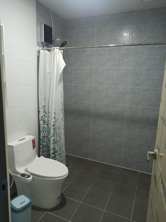 Emmaus Condotel 安吉利斯 外观 照片