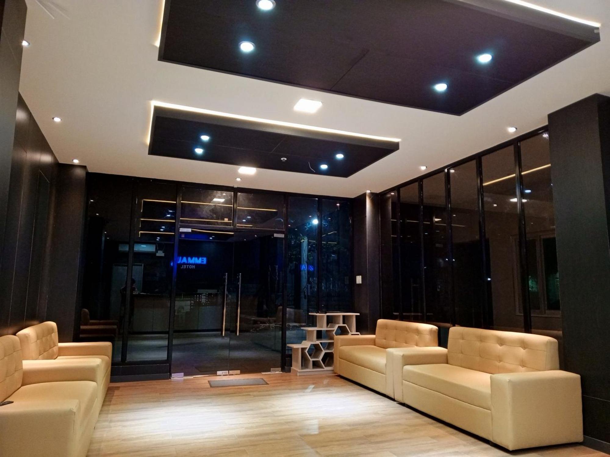 Emmaus Condotel 安吉利斯 外观 照片