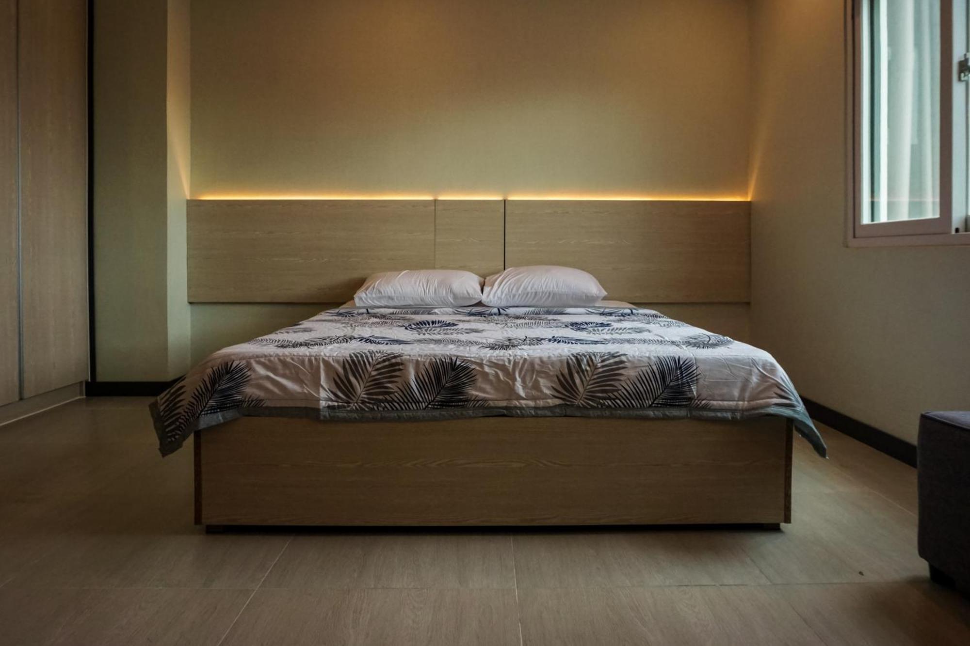 Emmaus Condotel 安吉利斯 外观 照片
