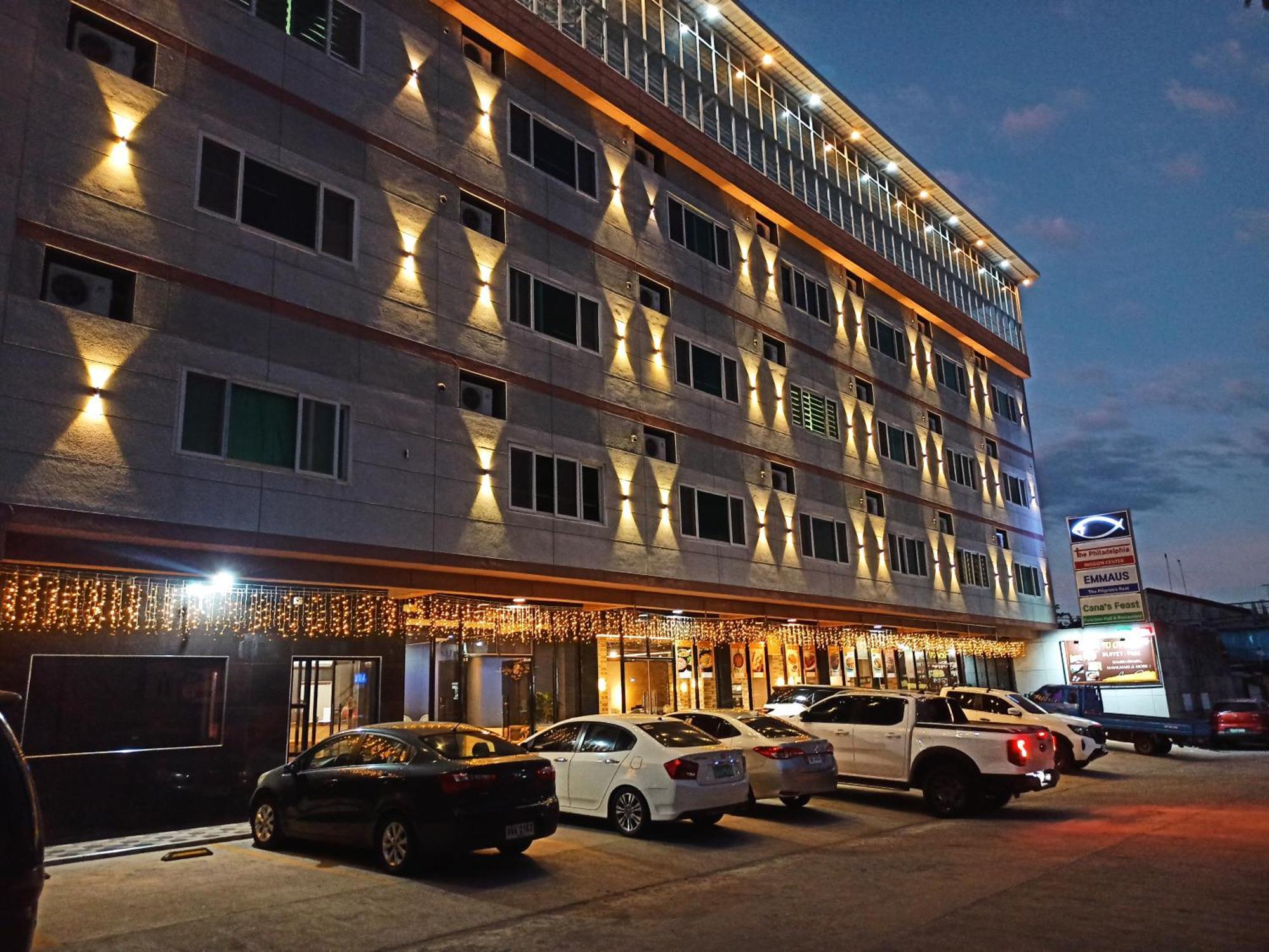 Emmaus Condotel 安吉利斯 外观 照片